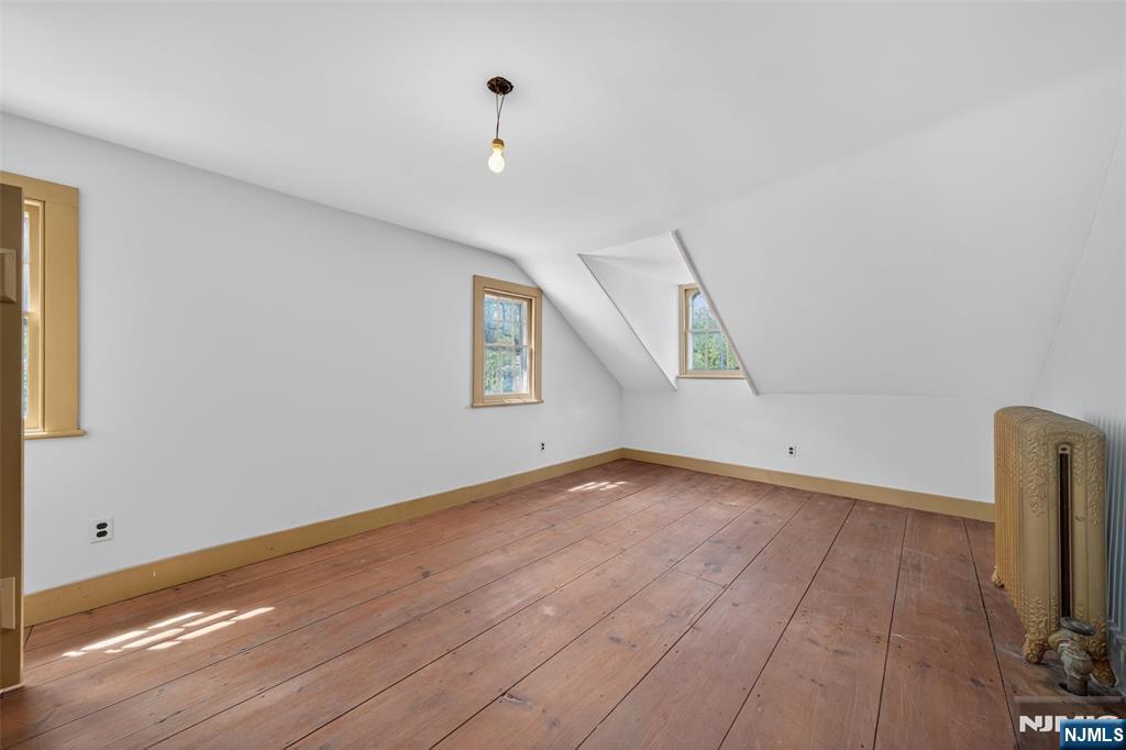 142 Island Road Mahwah, NJ 07430 - Photo 24 of 31