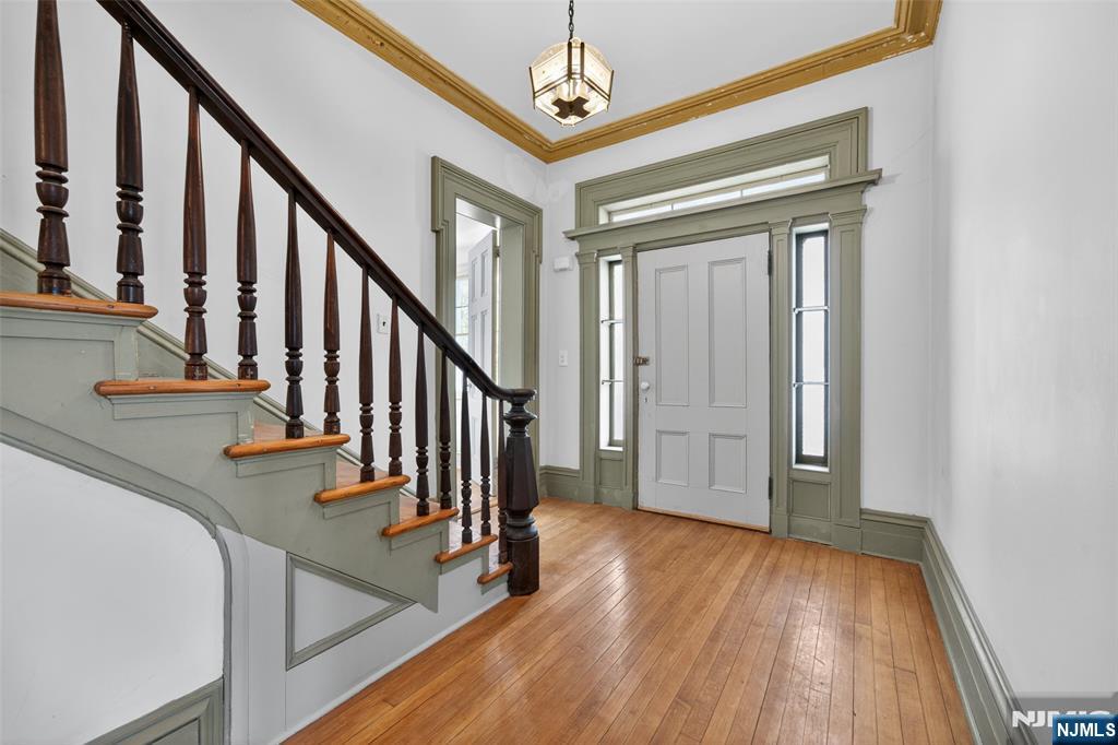 142 Island Road Mahwah, NJ 07430 - Photo 4 of 31
