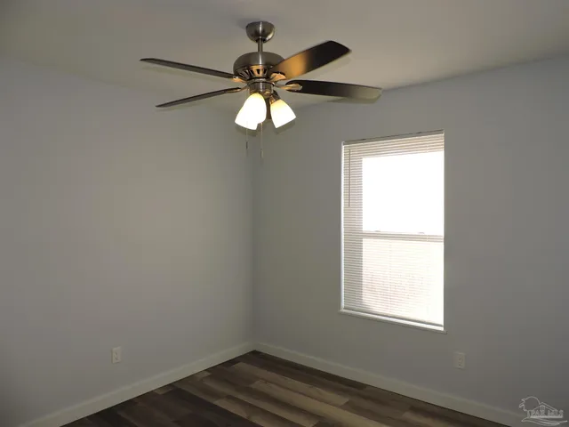 $1,700 | 526 Briarwood Drive, Pensacola, FL 32506