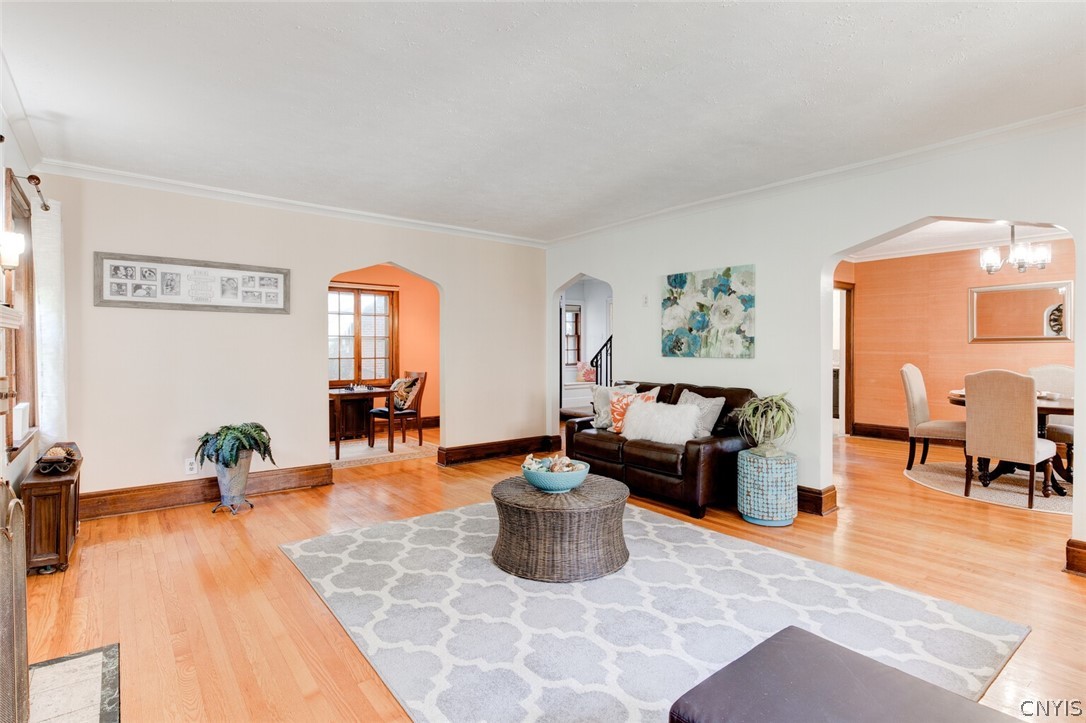 130 Circle Road Syracuse, NY 13210 - Photo 9 of 46