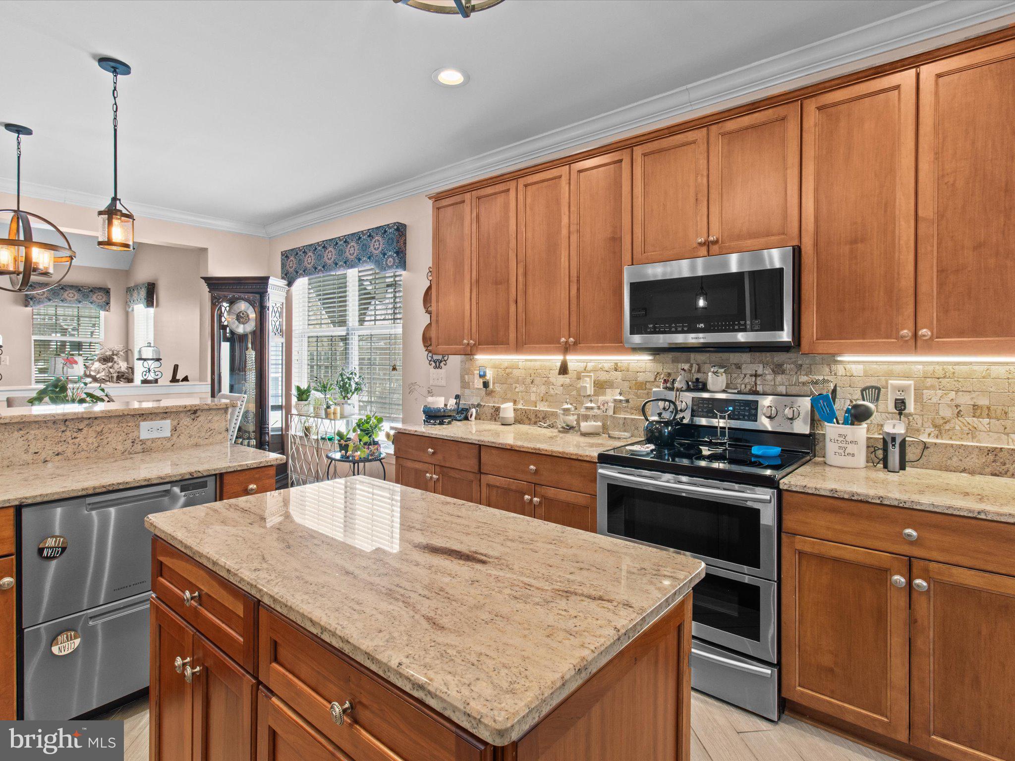 6 Marbella Court Hamilton, NJ 08691 - Photo 17 of 45