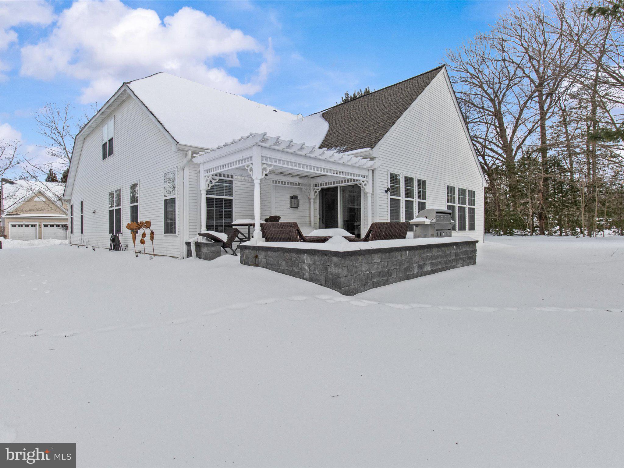 6 Marbella Court Hamilton, NJ 08691 - Photo 4 of 45