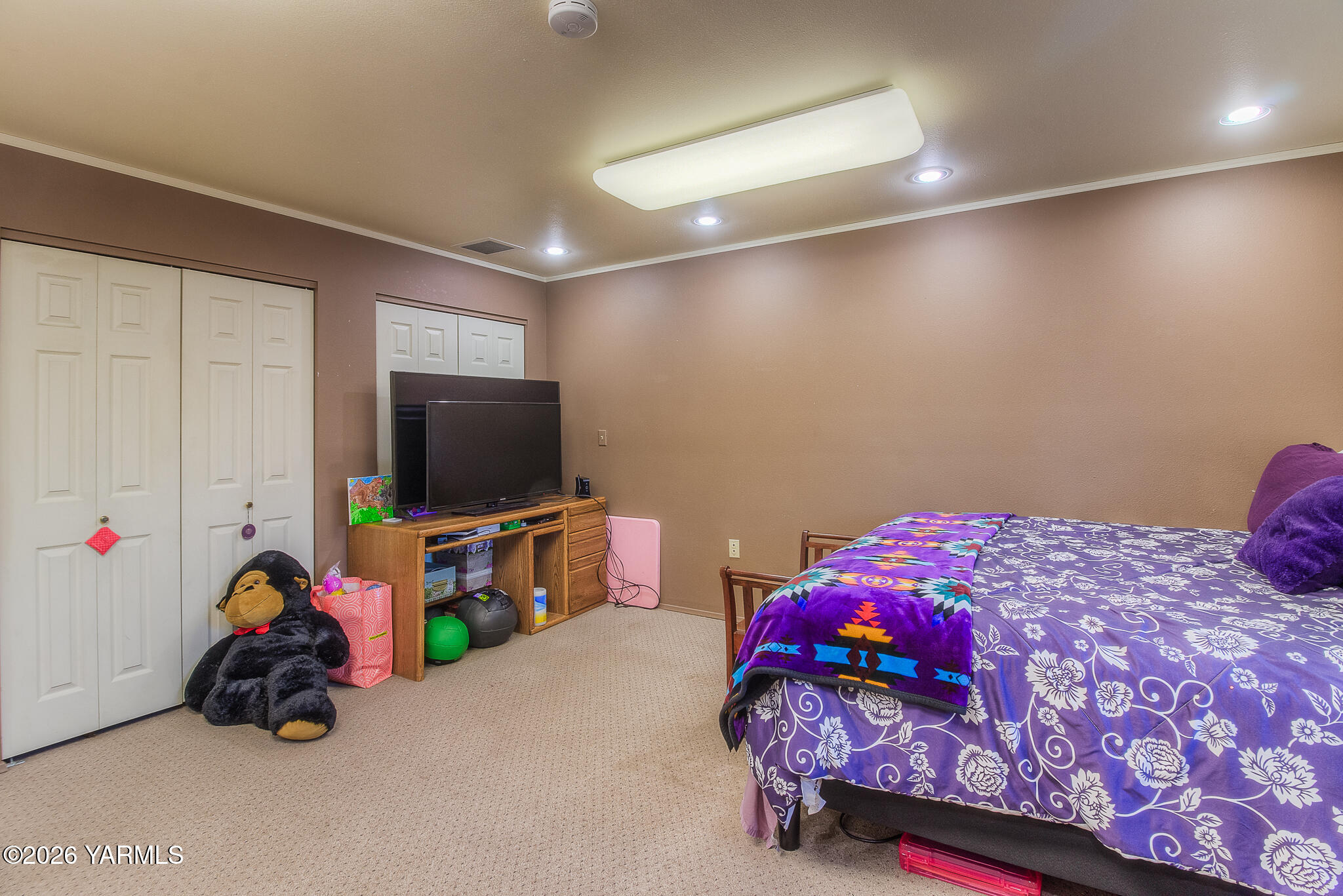 1352 Gilbert Road Zillah, WA 98953 - Photo 21 of 39 21. Lower level BR 1