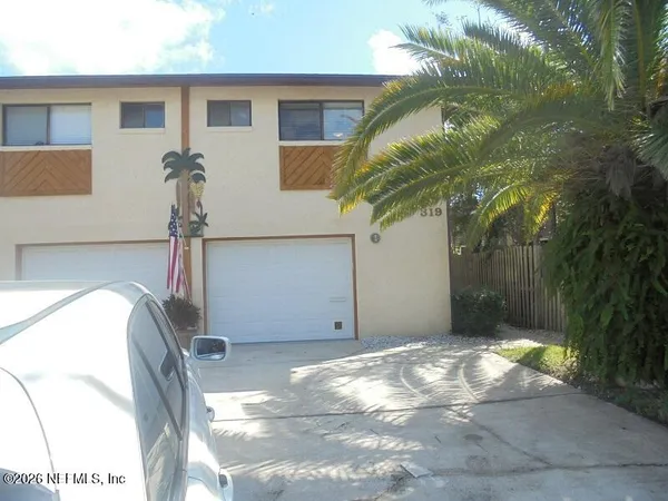 $2,900 | 319 Second Street, Neptune Beach, FL 32266