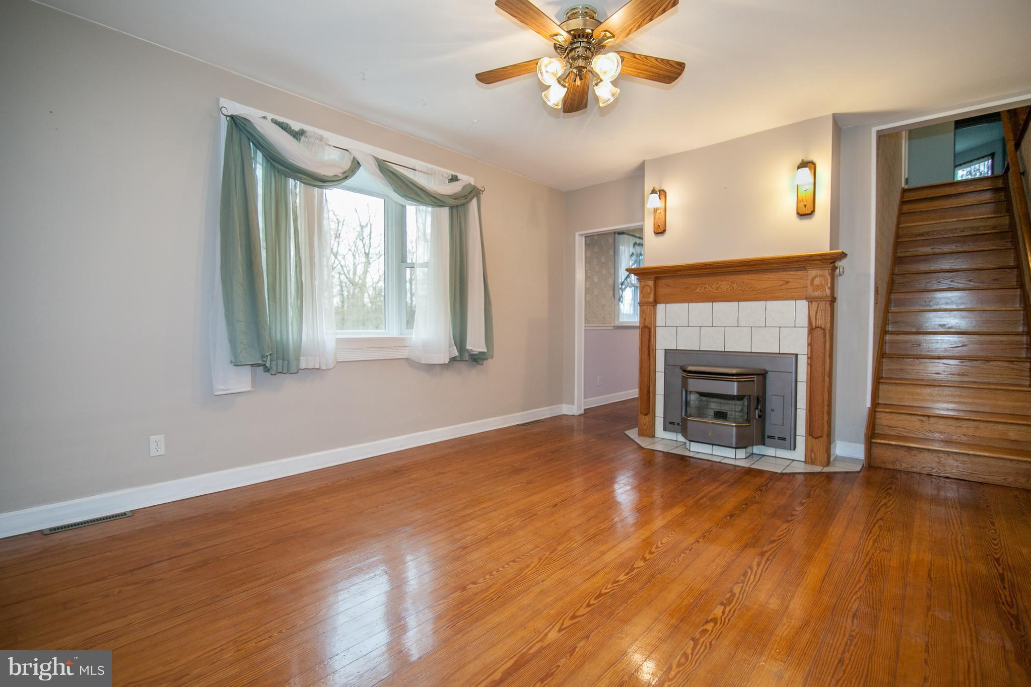 118 Fort Hoyle Road Joppa, MD 21085 - Photo 11 of 27 Dining Room