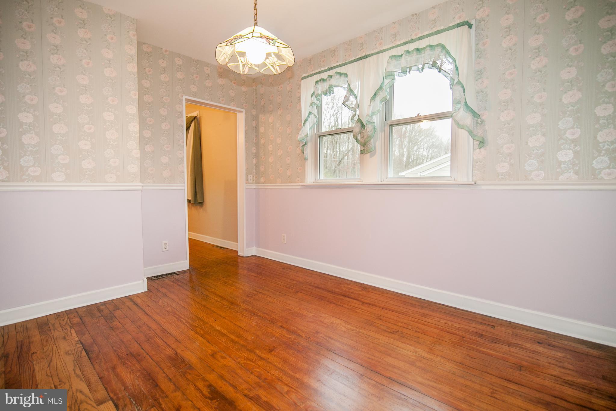 118 Fort Hoyle Road Joppa, MD 21085 - Photo 12 of 27 Dining Room