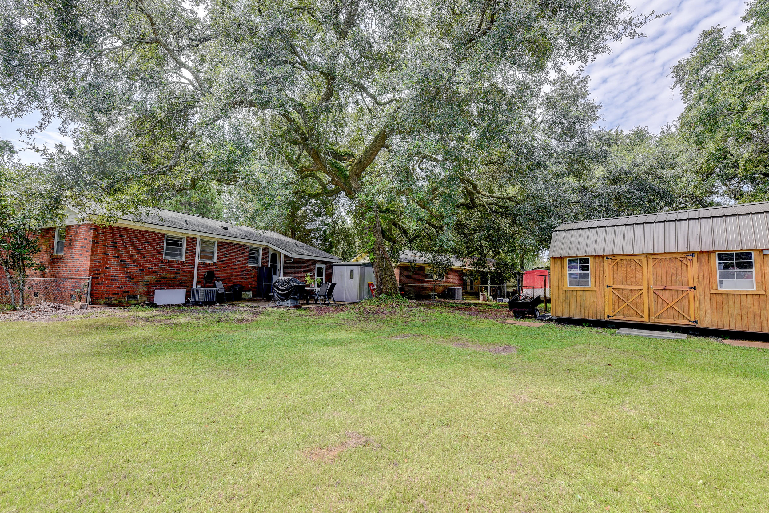 119 Robert Road Goose Creek, SC 29445 - Photo 5 of 29 DSC_1266_7_8