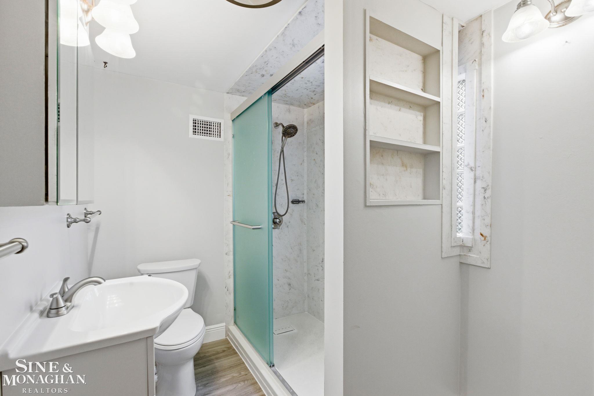 47811 Frederick Road Utica, MI 48317 - Photo 35 of 50 Gallery Image 35