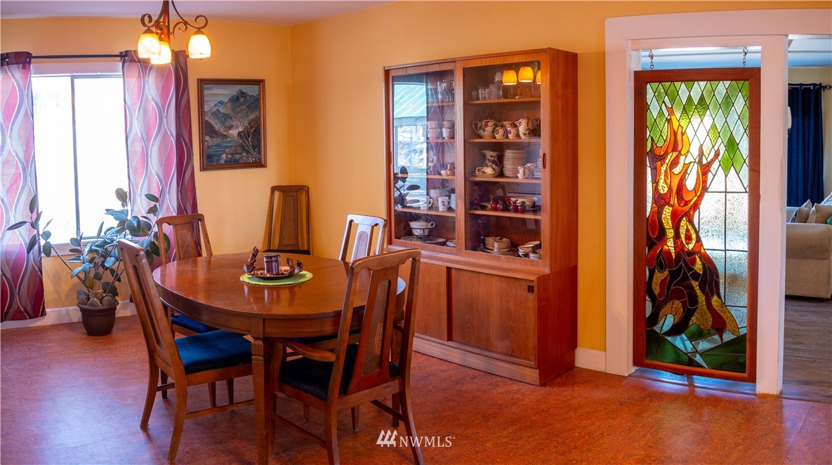480 Green Lake Road Okanogan, WA 98840 - Photo 3 of 19 Gallery Image 3