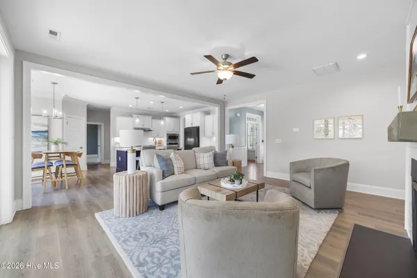 $649,900 | 2 Artisan Drive, Hampstead, NC 28443