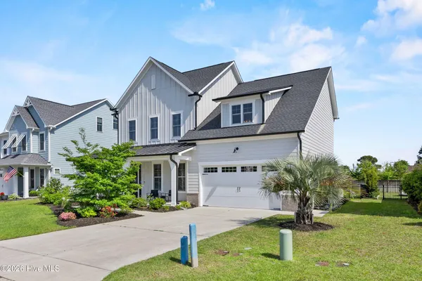 $649,900 | 2 Artisan Drive, Hampstead, NC 28443