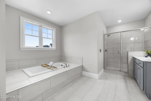 $649,900 | 2 Artisan Drive, Hampstead, NC 28443