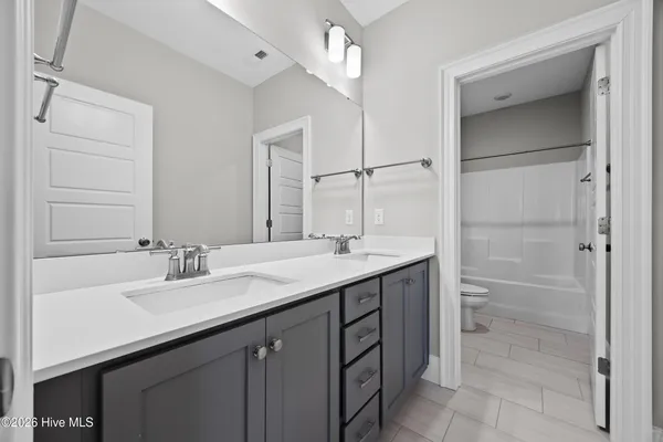 $649,900 | 2 Artisan Drive, Hampstead, NC 28443