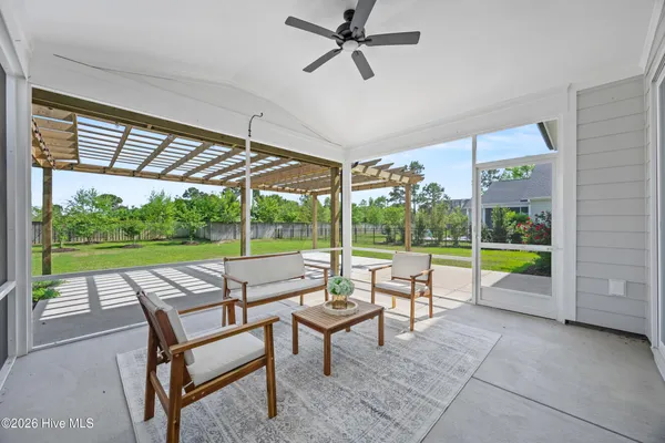 $649,900 | 2 Artisan Drive, Hampstead, NC 28443