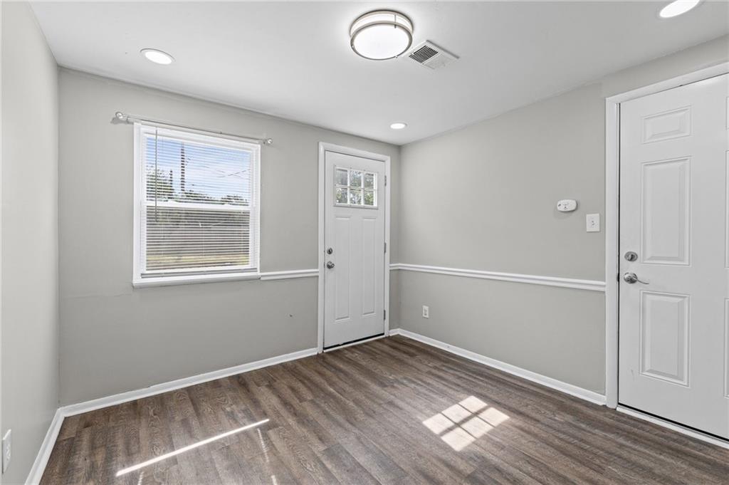 1713 North Whitney Road Independence, MO 64058 - Photo 9 of 20 Gallery Image 9