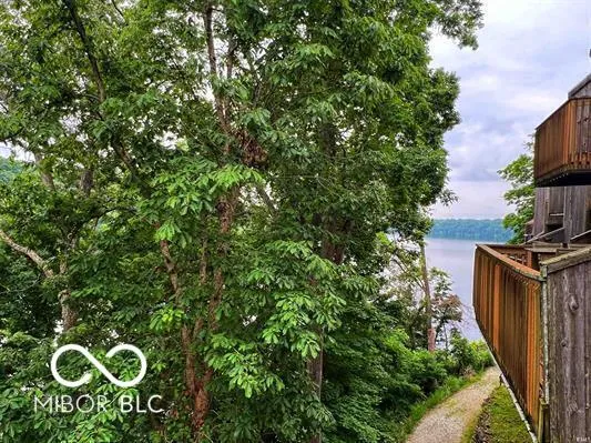$299,900 | 9369 South Pointe Lasalles Drive, Bloomington, IN 47401