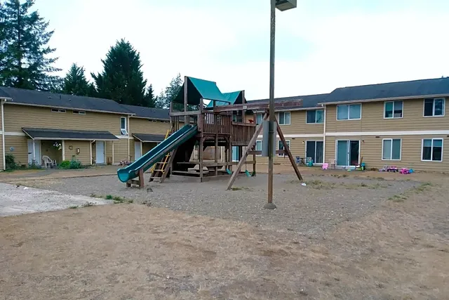 $1,293 | 1015 Oakhurst Drive, Elma, WA 98541