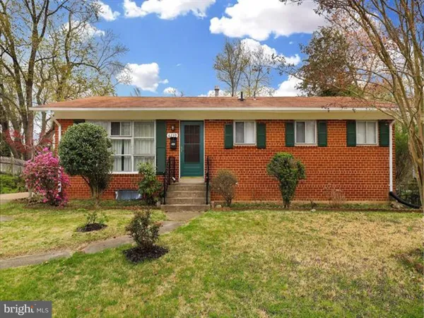 $3,500 | 6239 Bren Mar Drive, Alexandria, VA 22312