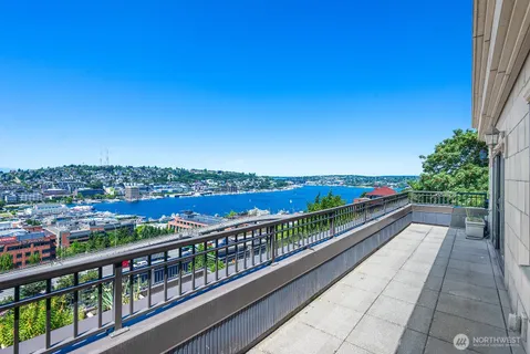 $1,750,000 | 745 Bellevue Avenue East, Unit 402, Seattle, WA 98102
