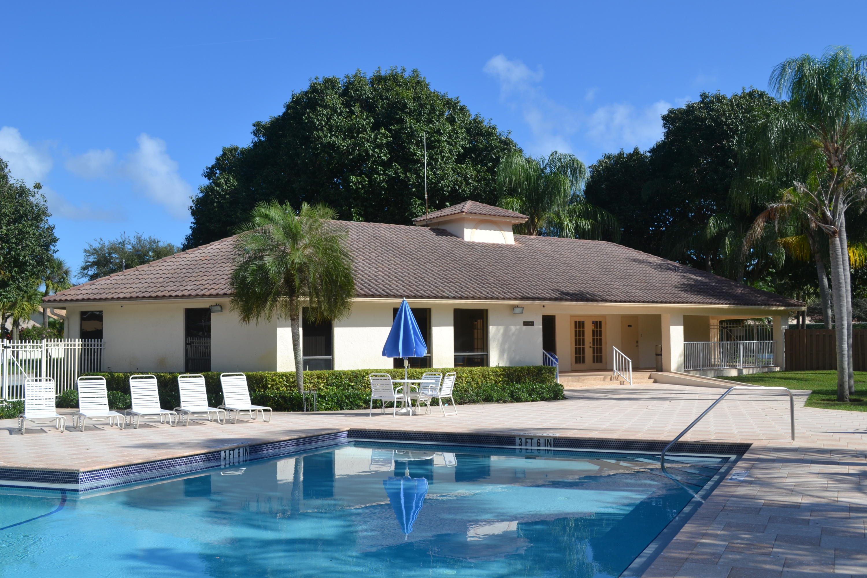 321 Norwood Terrace, Unit N220 Boca Raton, FL 33431 - Photo 14 of 24 Pool & Clubhouse II