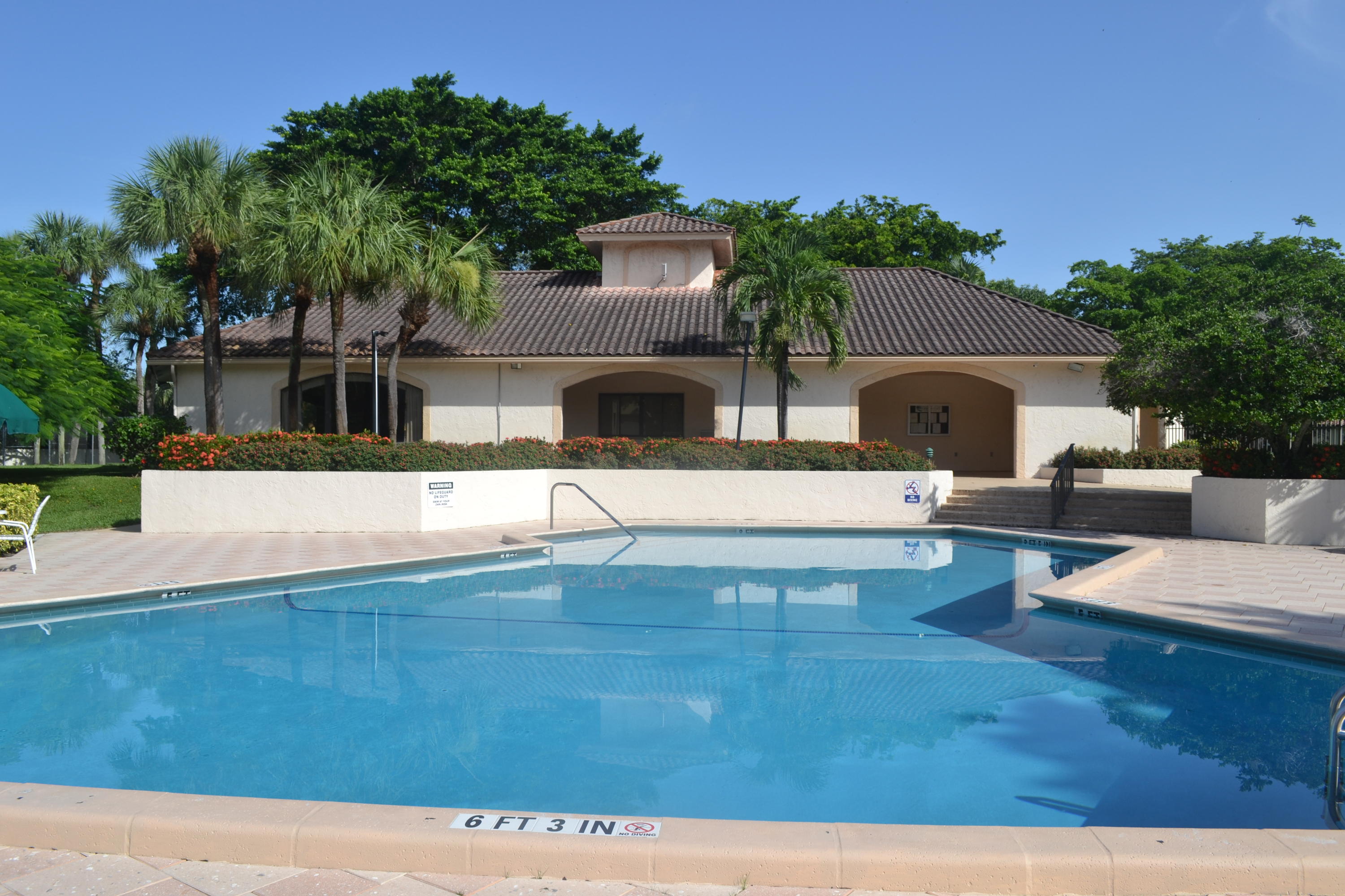 321 Norwood Terrace, Unit N220 Boca Raton, FL 33431 - Photo 17 of 24 Pool & Clubhouse I
