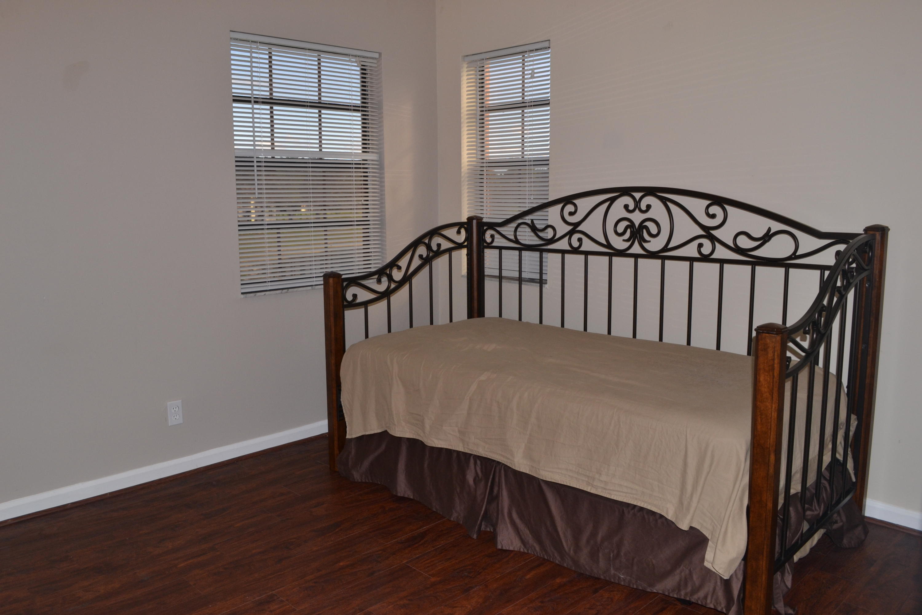 321 Norwood Terrace, Unit N220 Boca Raton, FL 33431 - Photo 10 of 24 Second Bedroom