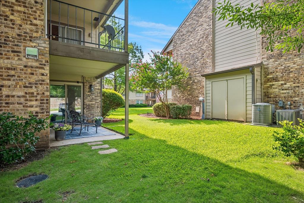 5300 Keller Springs Road, Unit 1077 Dallas, TX 75248 - Photo 2 of 25