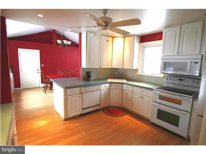 208 Mitchell Road Exton, PA 19341 - Photo 9 of 18 Kitchen