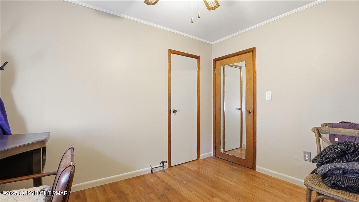 612 Prices Drive Cresco, PA 18326 - Photo 17 of 37 a view of a workspace