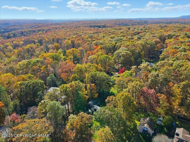 $265,000 | 612 Prices Drive, Cresco, PA 18326