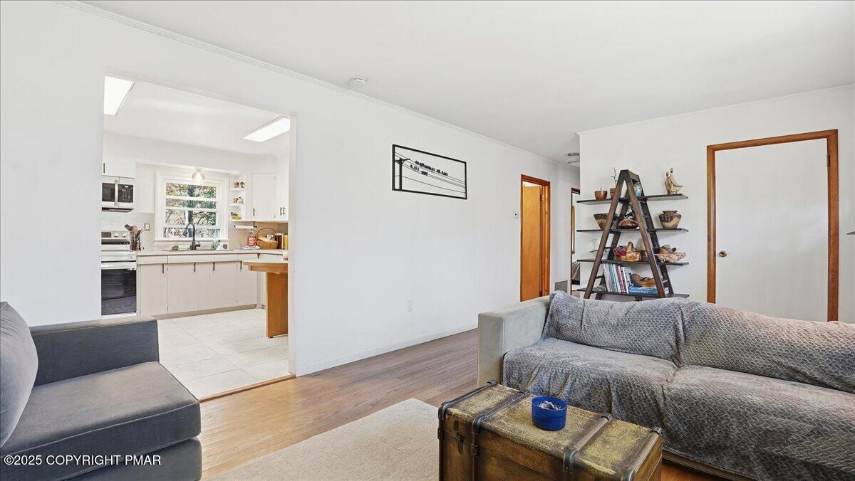 612 Prices Drive Cresco, PA 18326 - Photo 9 of 37 14-025_Photo Oct 22 2025, 10 54 30 AM