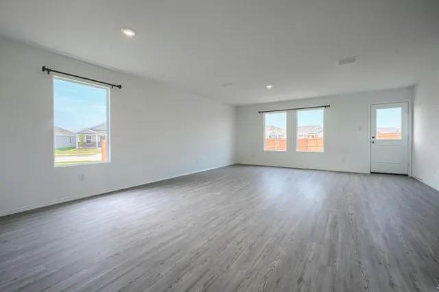 $1,850 | 5916 Crystal Water Way, Princeton, TX 75407