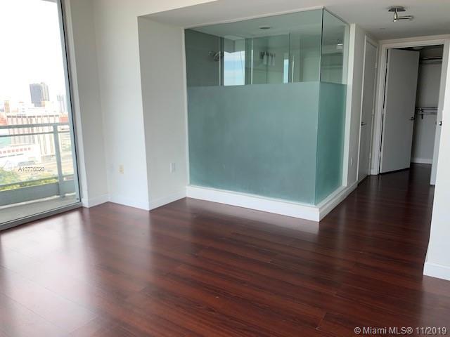 92 Southwest 3rd Street, Unit 2010 Miami, FL 33130 - Photo 12 of 13