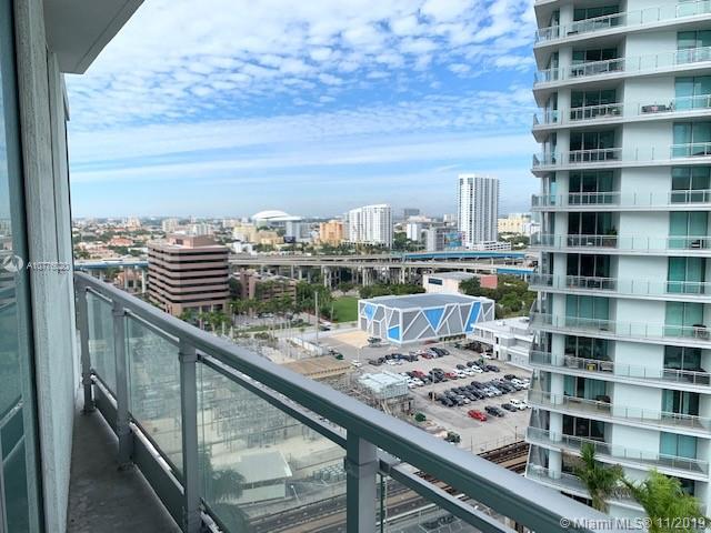 92 Southwest 3rd Street, Unit 2010 Miami, FL 33130 - Photo 4 of 13