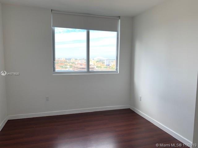 92 Southwest 3rd Street, Unit 2010 Miami, FL 33130 - Photo 9 of 13