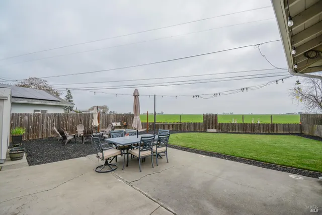 $508,000 | 305 South 8th Street, Dixon, CA 95620