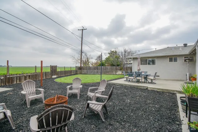 $508,000 | 305 South 8th Street, Dixon, CA 95620