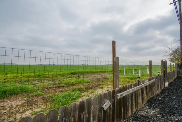 $508,000 | 305 South 8th Street, Dixon, CA 95620