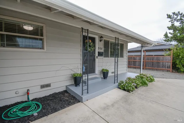 $508,000 | 305 South 8th Street, Dixon, CA 95620
