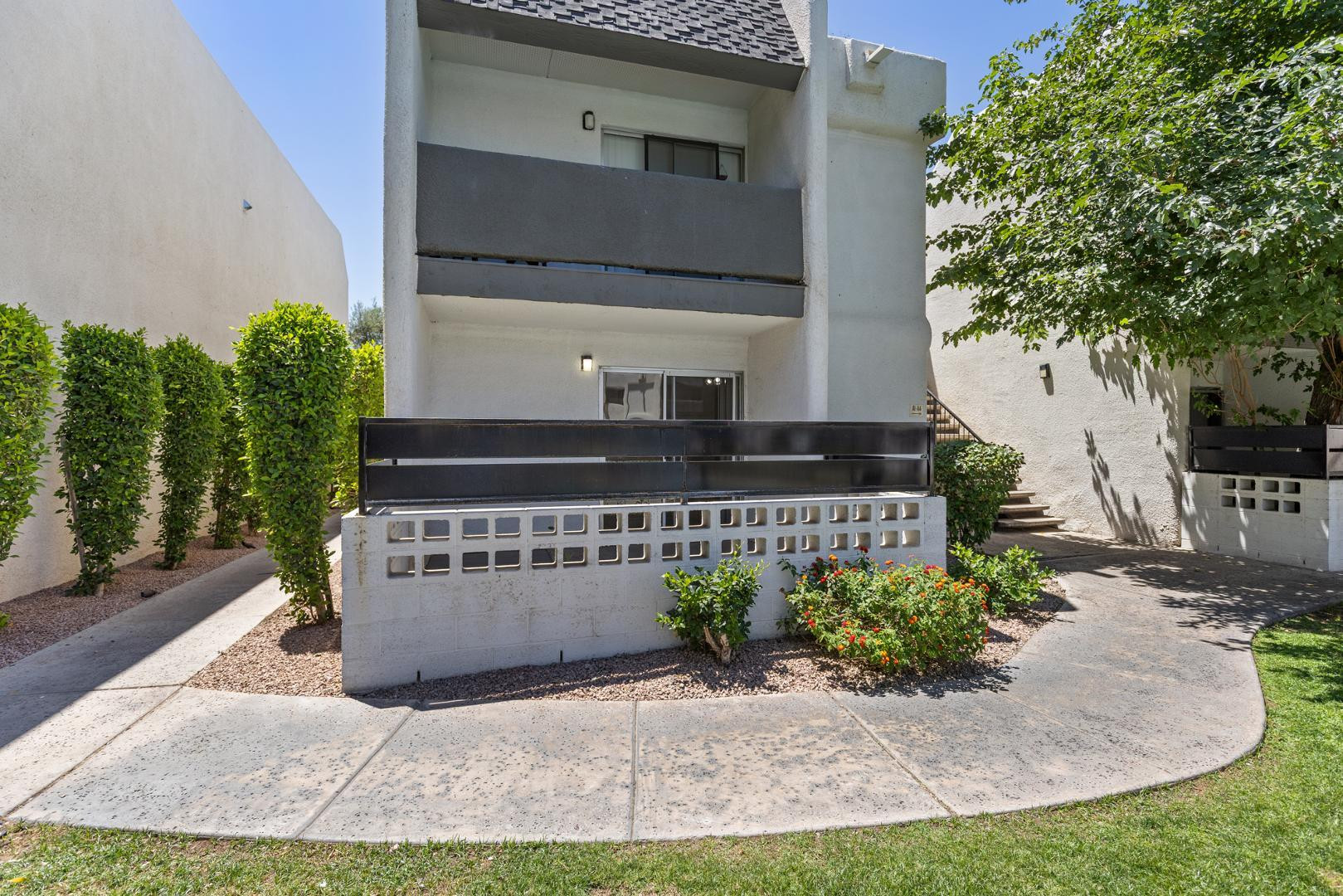 302 East Monte Vista Road, Unit A1 Phoenix, AZ 85004 - Photo 14 of 37 Photo #14