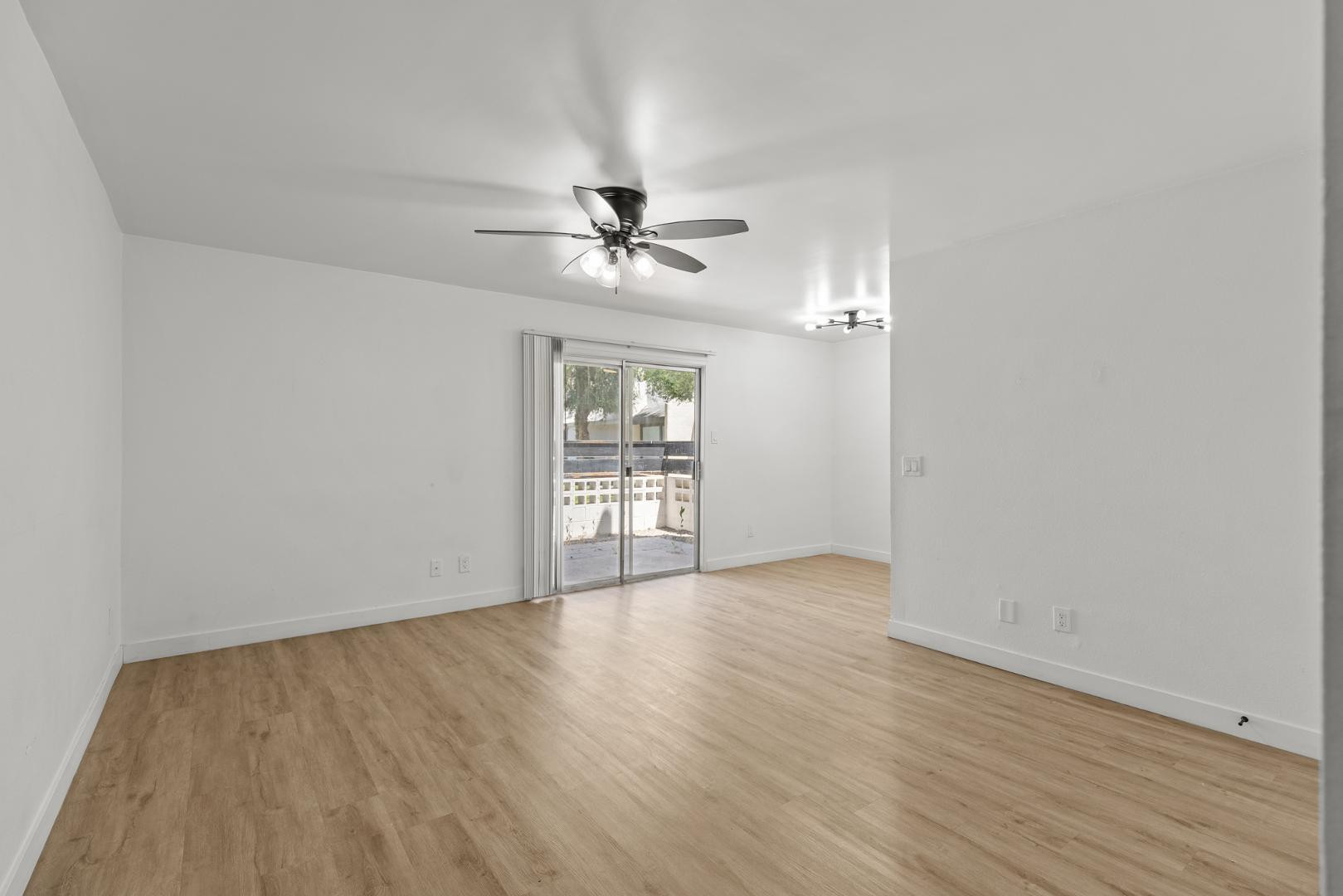 302 East Monte Vista Road, Unit A1 Phoenix, AZ 85004 - Photo 15 of 37 Photo #15