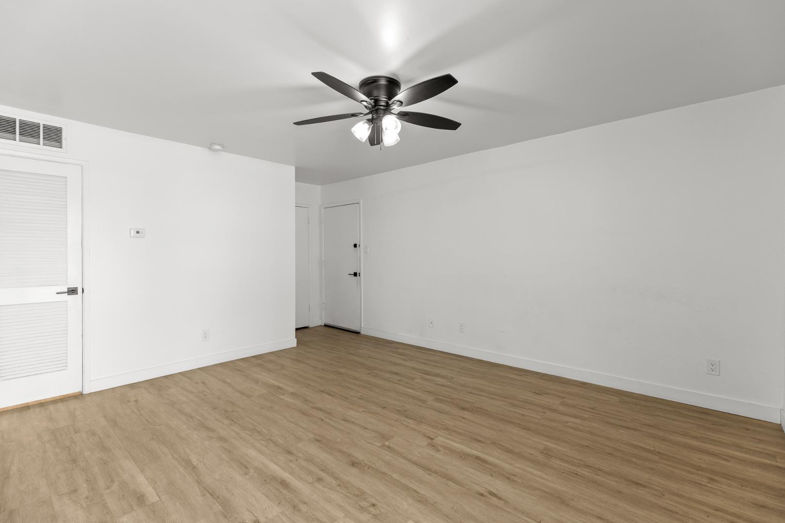 302 East Monte Vista Road, Unit A1 Phoenix, AZ 85004 - Photo 17 of 37 Photo #17