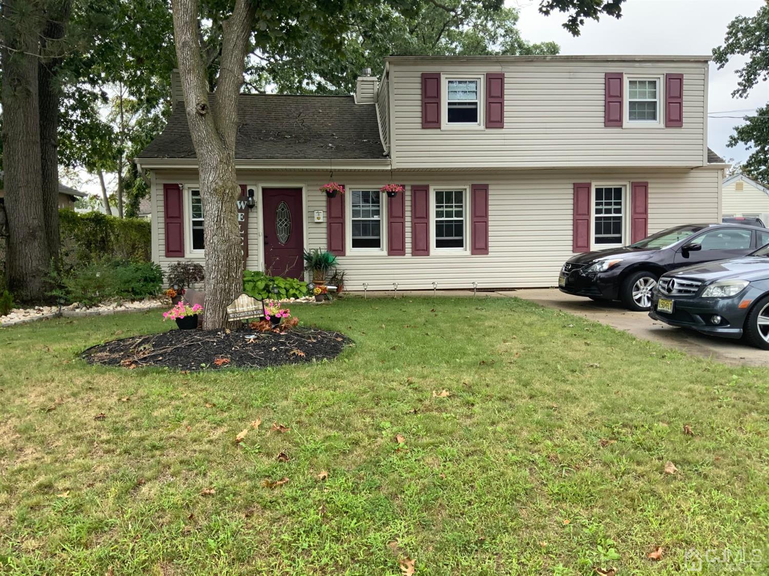 987 Englishtown Road Old Bridge, NJ 08857 - Photo 1 of 10 Gallery Image 1