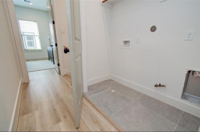 2309 Eagle Street Houston, TX 77004 - Photo 20 of 34 a view of small space