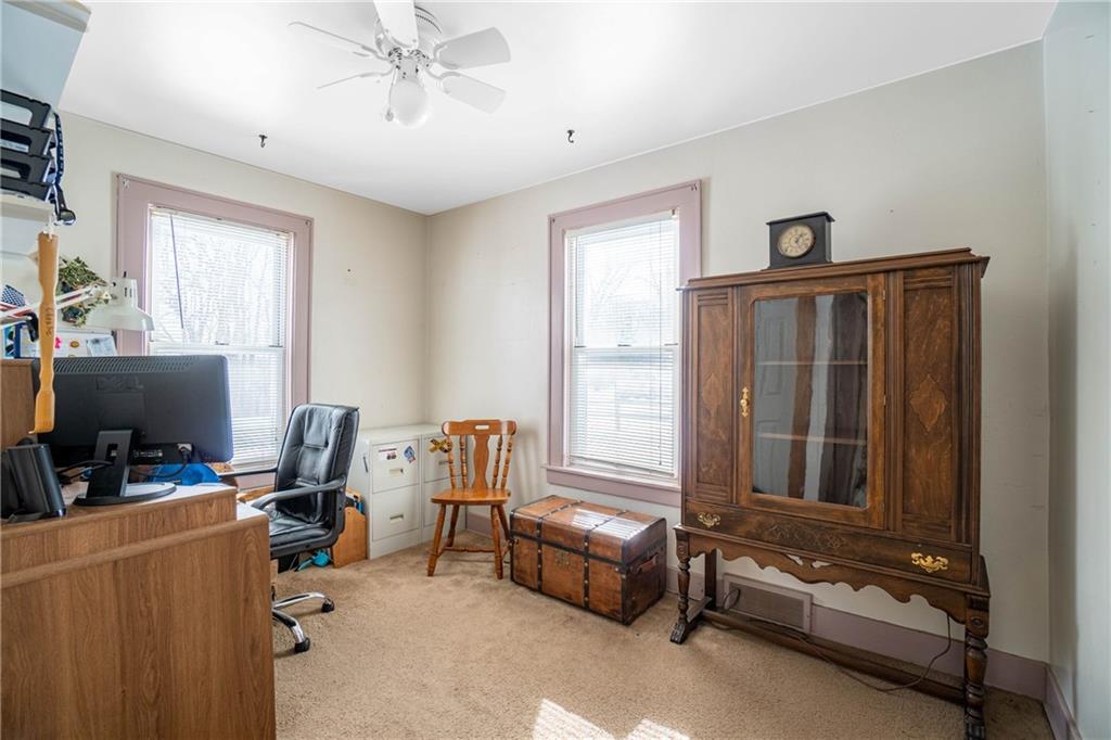 5736 Meridian Road Gibsonia, PA 15044 - Photo 10 of 25 Gallery Image 10