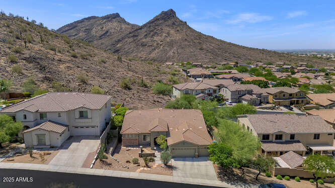 6133 West Fetlock Trail Phoenix, AZ 85083 - Photo 4 of 66 6133 W Fetlock Trail-small-003-006-6133
