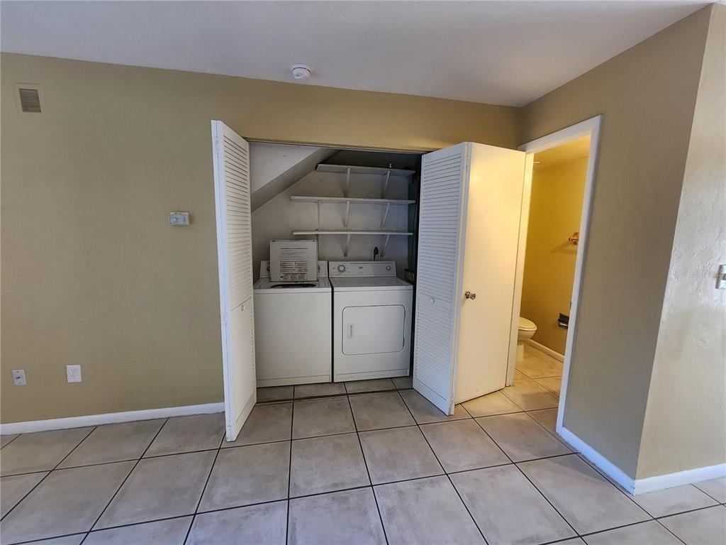 702 Southwest 70th Terrace, Unit B Gainesville, FL 32607 - Photo 20 of 33