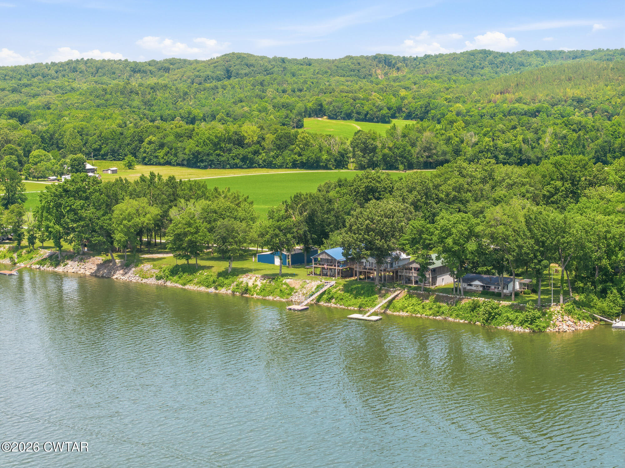 1728 Yarbro Landing Lane Decaturville, TN 38329 - Photo 38 of 44 a view of an ocean from a balcony