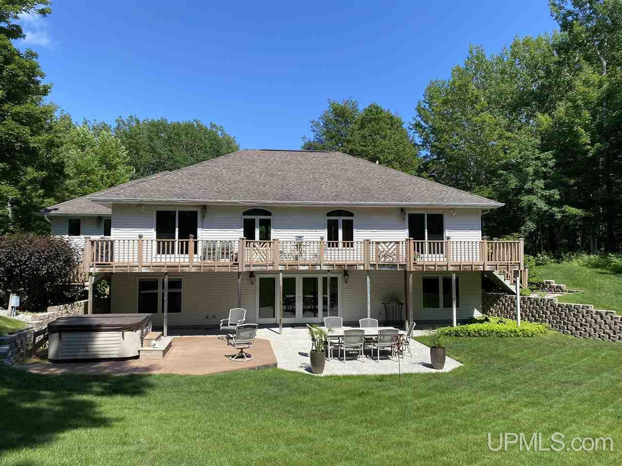 154 Lakeside Road Manistique, MI 49854 - Photo 41 of 55 Gallery Image 41
