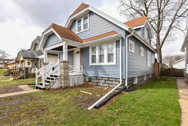 $240,000 | 165 North 66th Street, Milwaukee, WI 53213